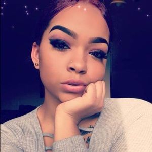 Meet your Posher, Joleesha